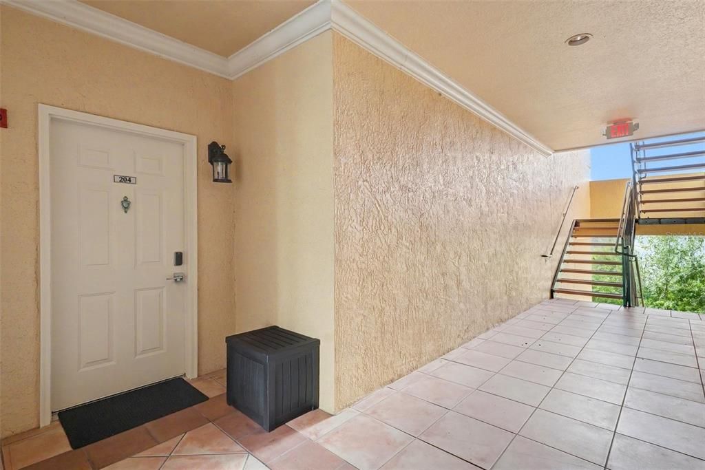 На продажу: $269,000 (2 спален, 2 ванн, 1140 Квадратных фут)