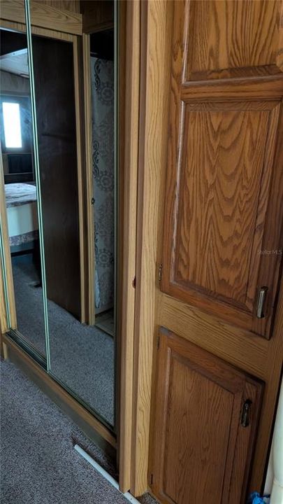 For Sale: $89,900 (1 beds, 1 baths, 792 Square Feet)