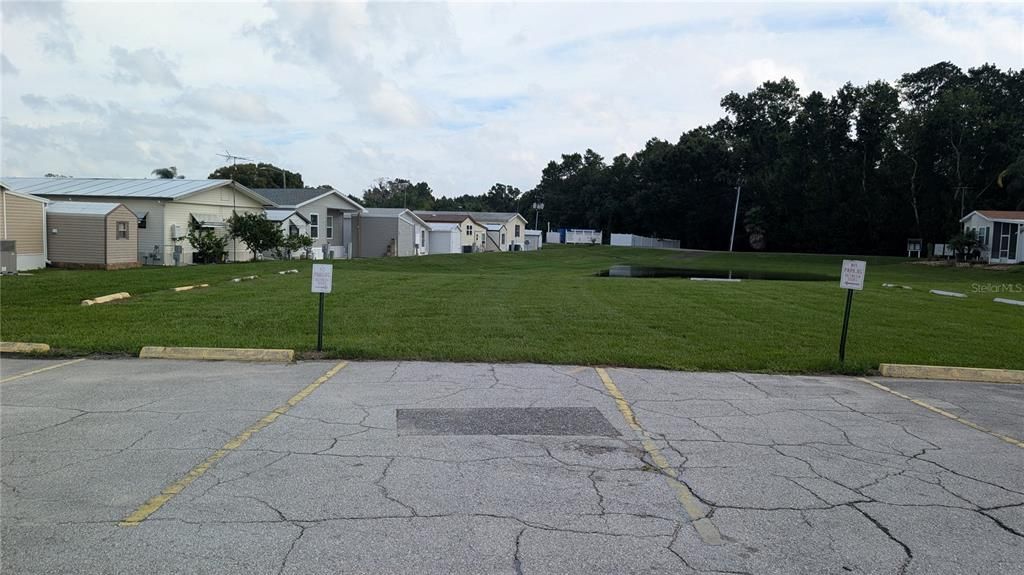 For Sale: $89,900 (1 beds, 1 baths, 792 Square Feet)