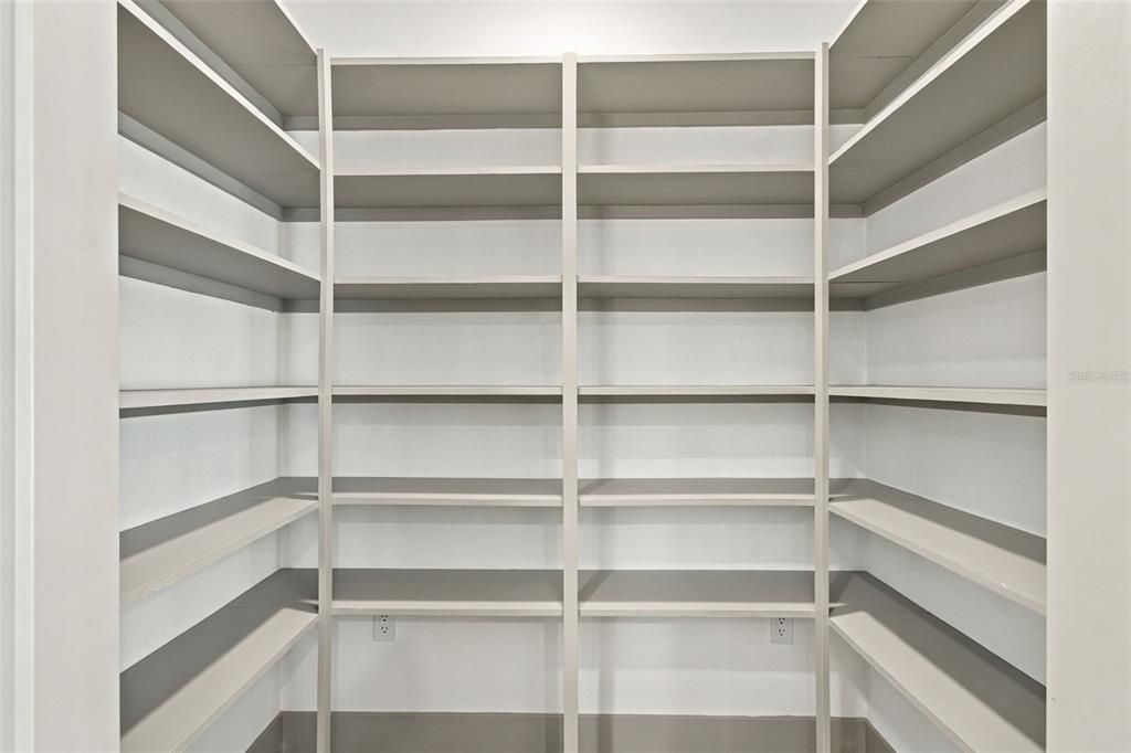 На продажу: $475,000 (3 спален, 2 ванн, 1550 Квадратных фут)
