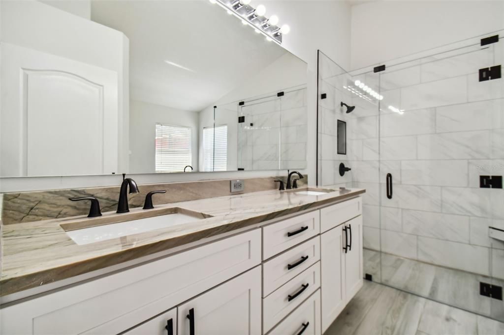 В аренду: $2,900 (3 спален, 2 ванн, 2074 Квадратных фут)