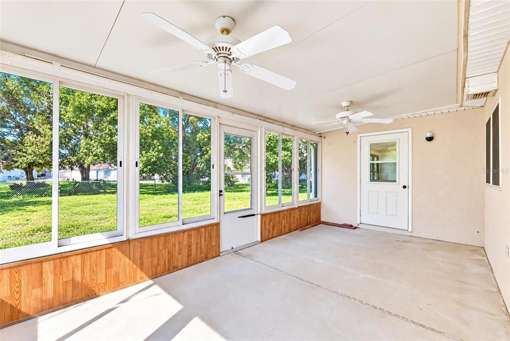 For Sale: $189,900 (3 beds, 2 baths, 1726 Square Feet)