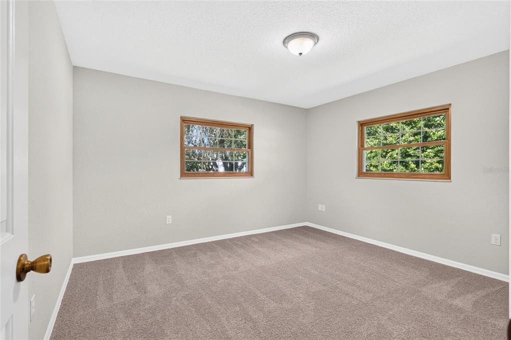 For Sale: $189,900 (3 beds, 2 baths, 1726 Square Feet)