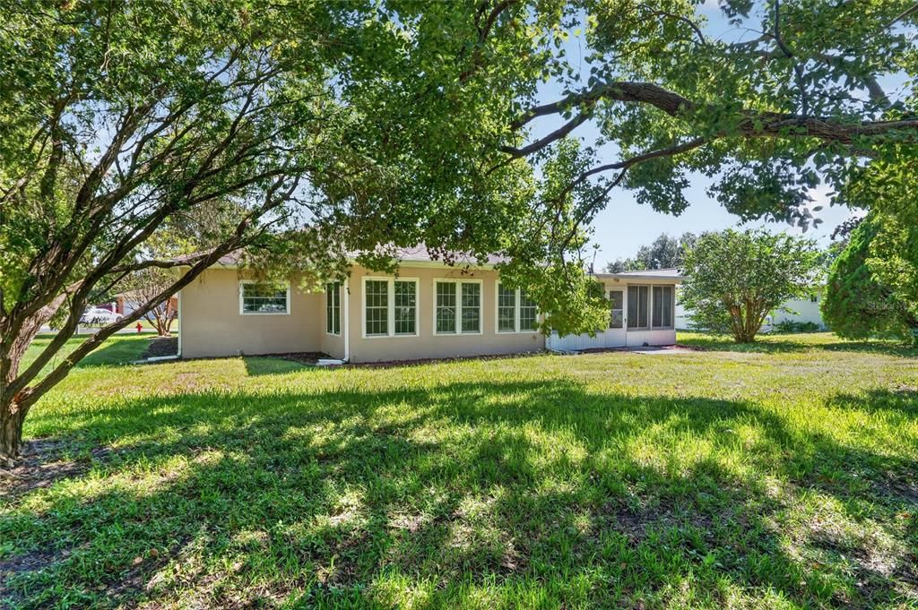 For Sale: $189,900 (3 beds, 2 baths, 1726 Square Feet)