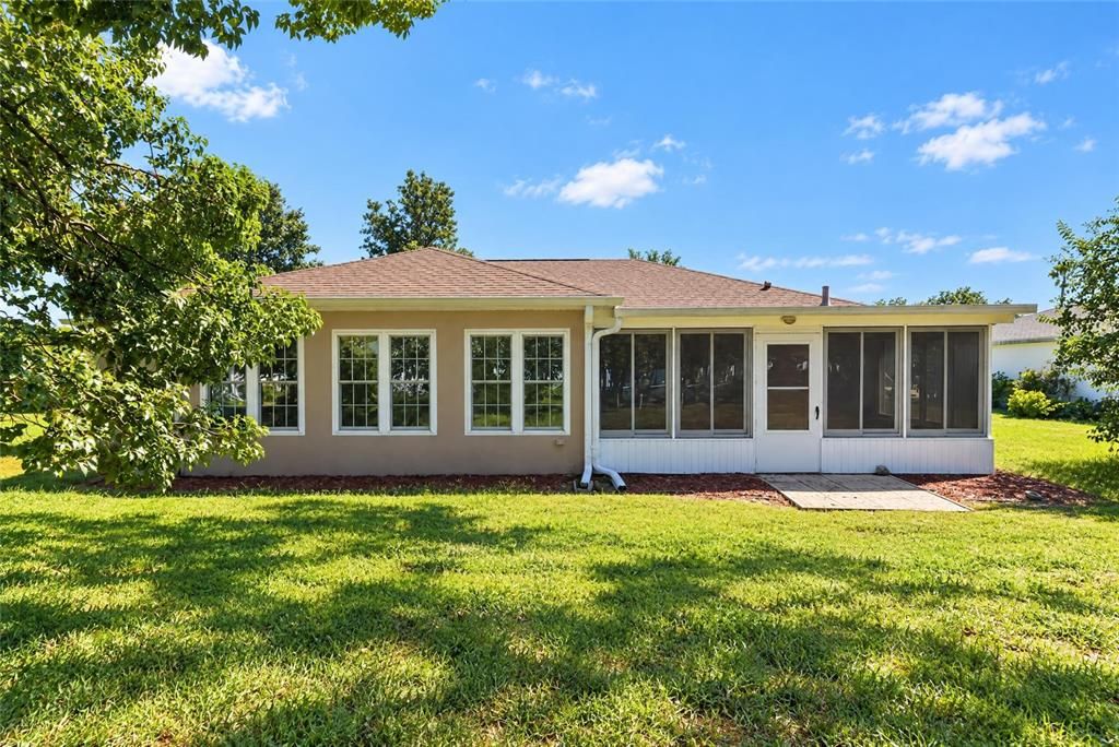 For Sale: $189,900 (3 beds, 2 baths, 1726 Square Feet)