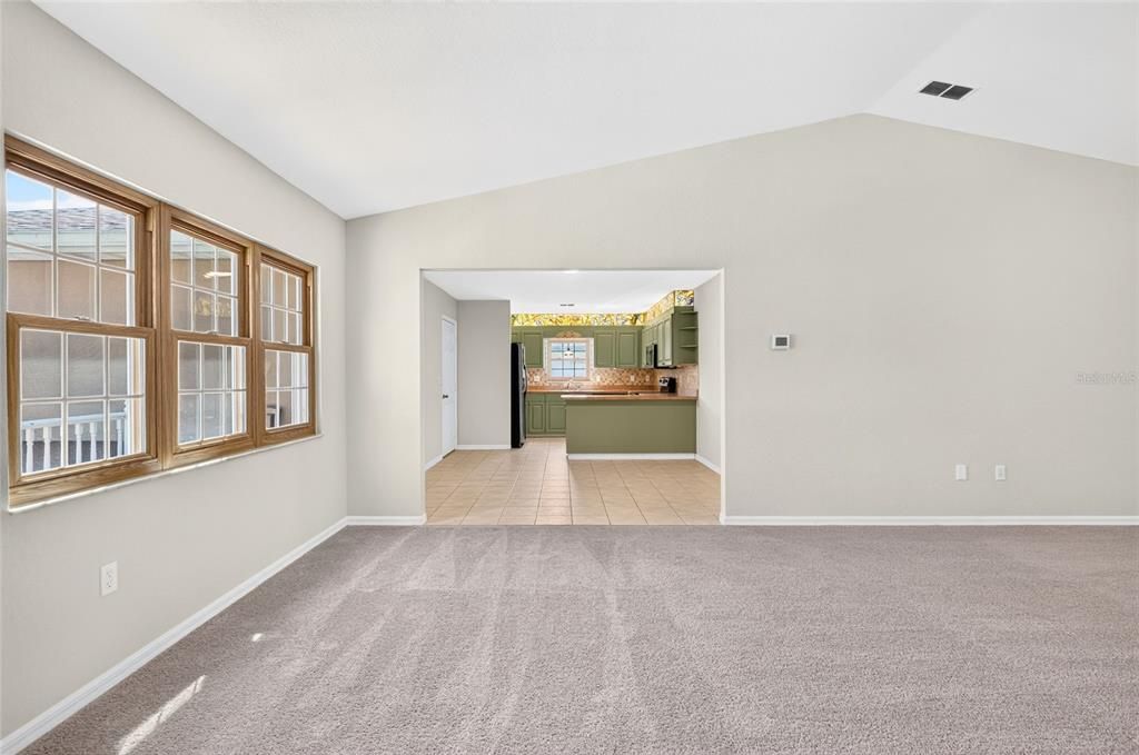 For Sale: $189,900 (3 beds, 2 baths, 1726 Square Feet)