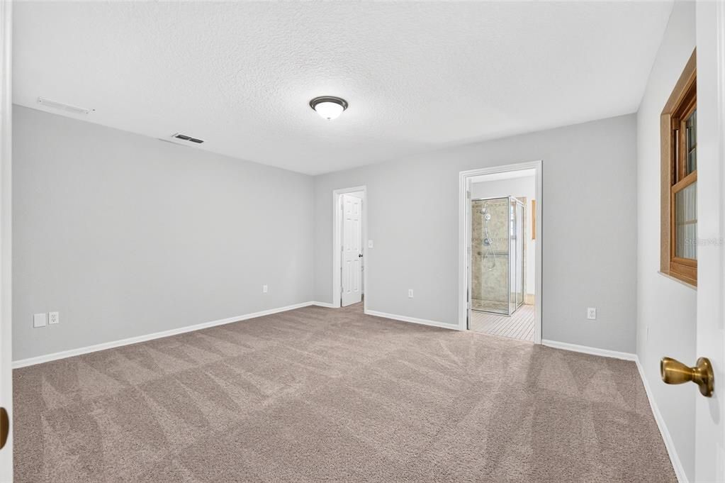 For Sale: $189,900 (3 beds, 2 baths, 1726 Square Feet)