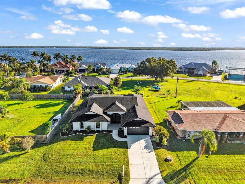 For Sale: $510,000 (4 beds, 3 baths, 2501 Square Feet)