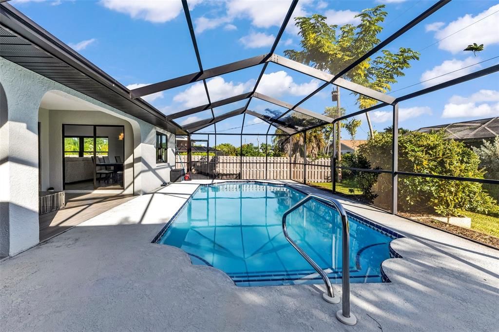 For Sale: $510,000 (4 beds, 3 baths, 2501 Square Feet)