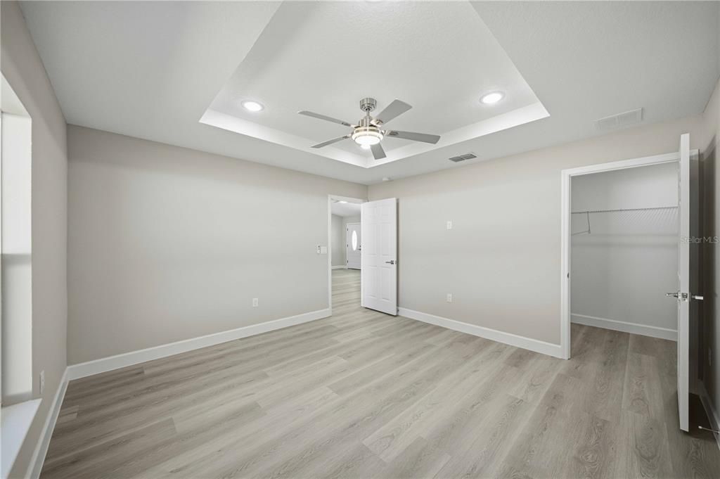 En Venta: $276,500 (3 camas, 2 baños, 1478 Pies cuadrados)