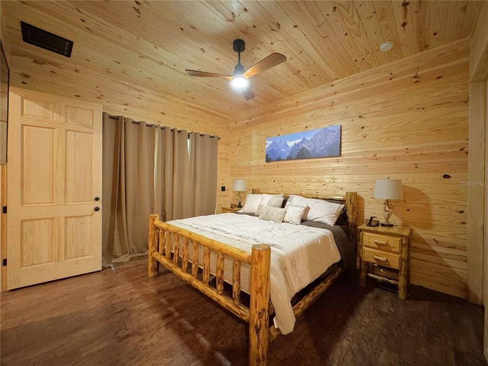 En Renta: $3,500 (4 camas, 3 baños, 2000 Pies cuadrados)