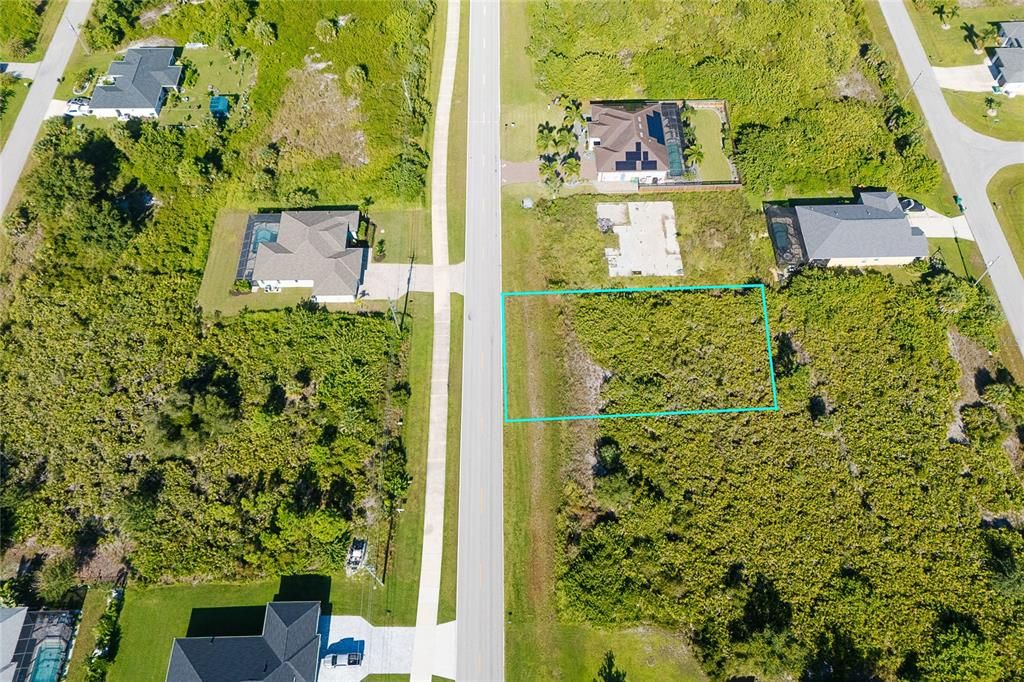 待售: $17,760 (0.23 acres)