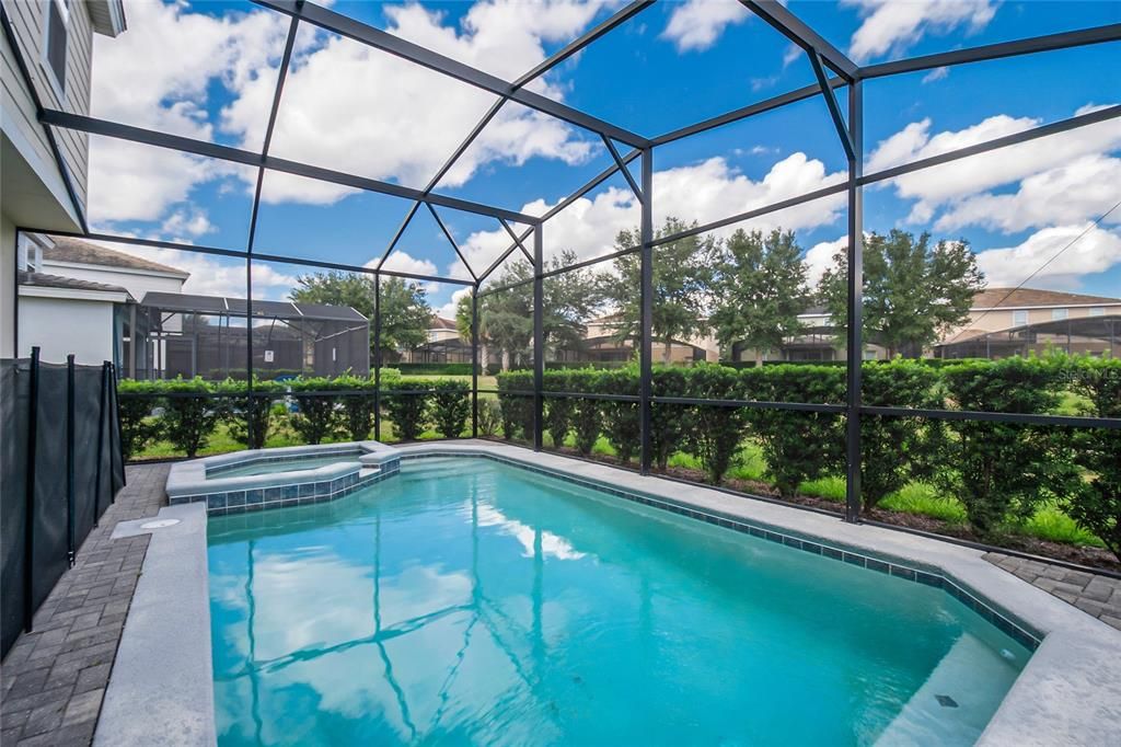 En Venta: $646,800 (7 camas, 4 baños, 3370 Pies cuadrados)