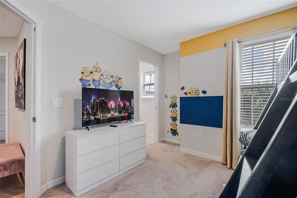En Venta: $646,800 (7 camas, 4 baños, 3370 Pies cuadrados)