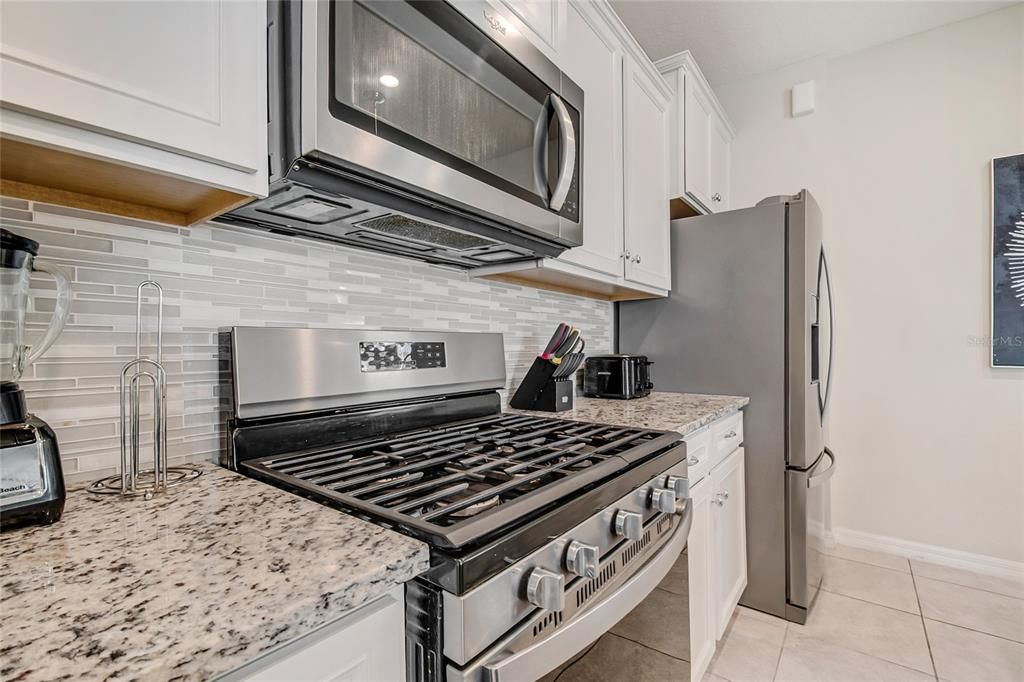 En Venta: $646,800 (7 camas, 4 baños, 3370 Pies cuadrados)