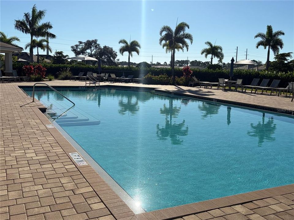 En Venta: $494,900 (3 camas, 2 baños, 2038 Pies cuadrados)