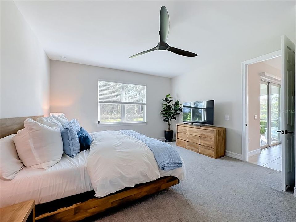 En Venta: $494,900 (3 camas, 2 baños, 2038 Pies cuadrados)