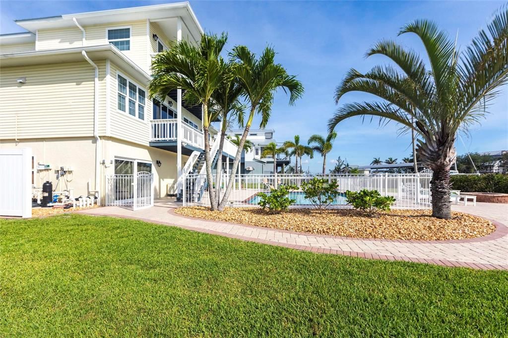 En Venta: $1,699,000 (4 camas, 2 baños, 2588 Pies cuadrados)