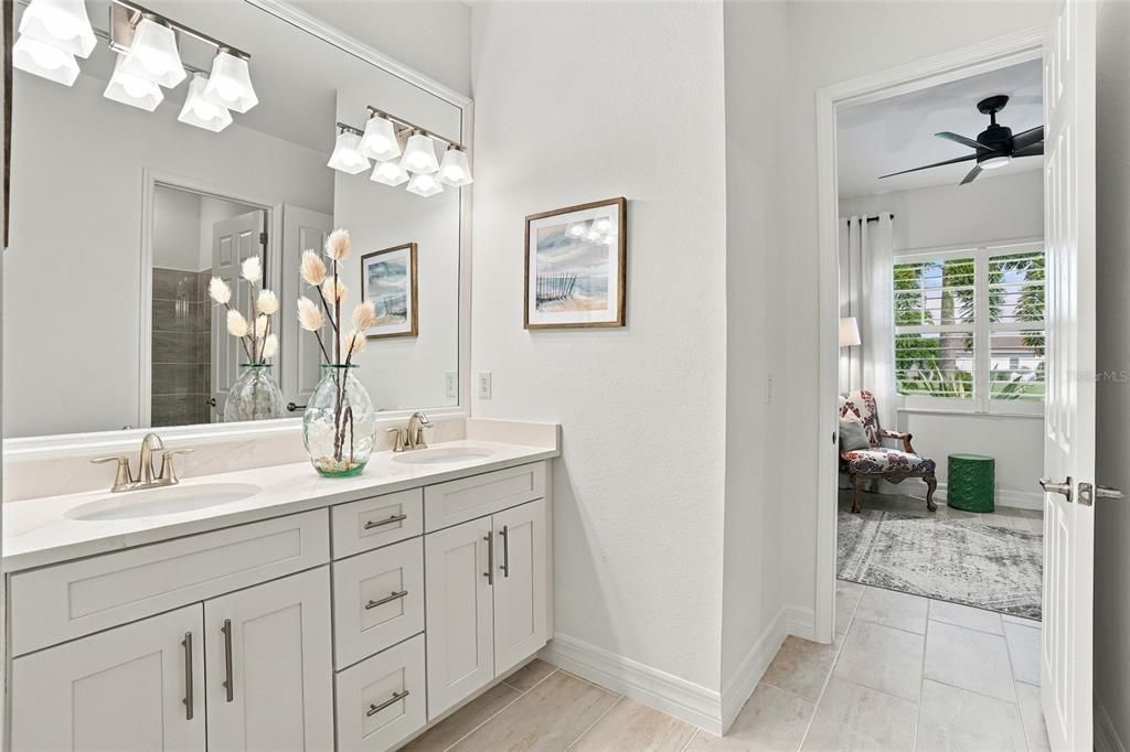 For Sale: $1,350,000 (4 beds, 3 baths, 2725 Square Feet)