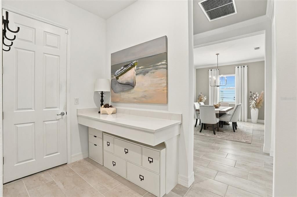 For Sale: $1,350,000 (4 beds, 3 baths, 2725 Square Feet)