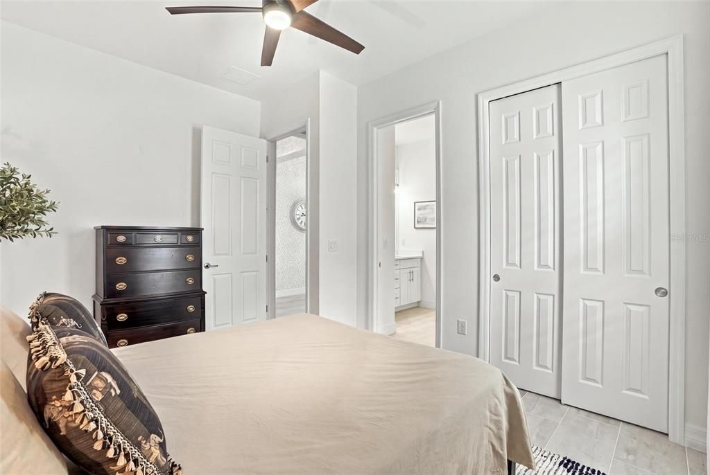 For Sale: $1,350,000 (4 beds, 3 baths, 2725 Square Feet)