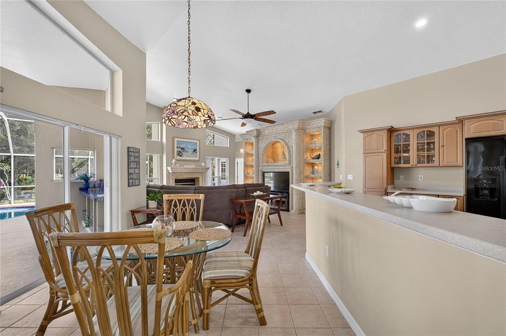 For Sale: $1,200,000 (3 beds, 3 baths, 2472 Square Feet)