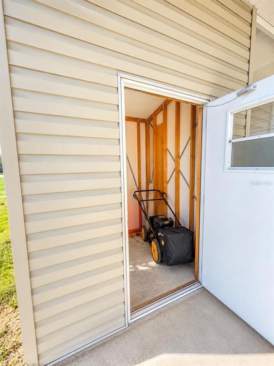 For Sale: $75,000 (2 beds, 2 baths, 1422 Square Feet)