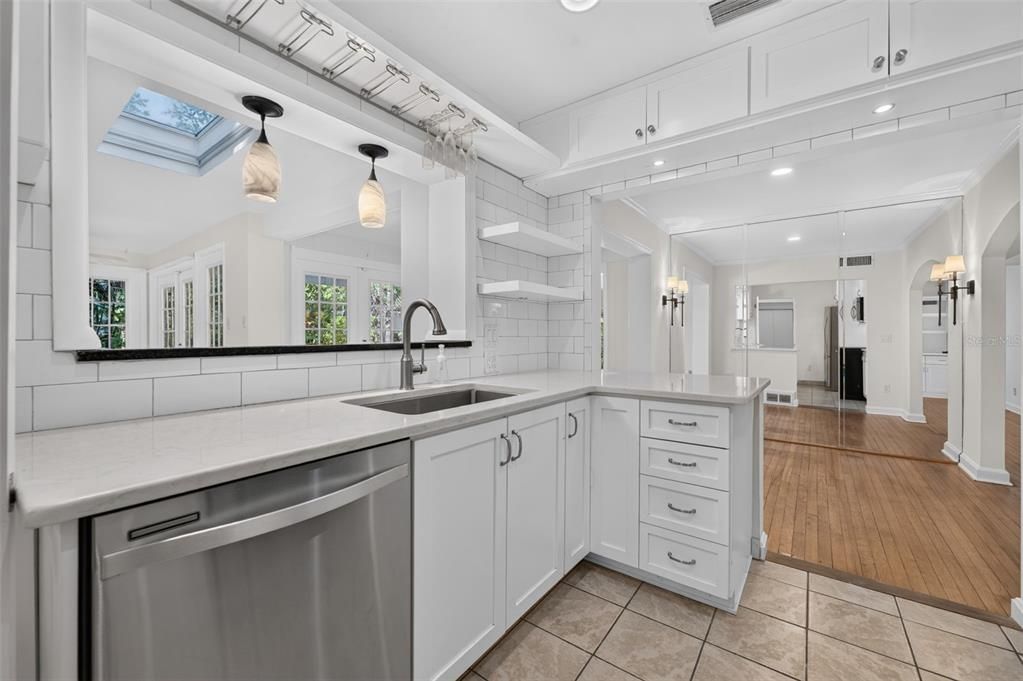 For Sale: $575,000 (3 beds, 2 baths, 1804 Square Feet)