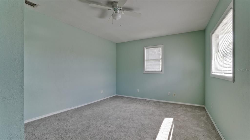 For Sale: $325,000 (4 beds, 3 baths, 2057 Square Feet)