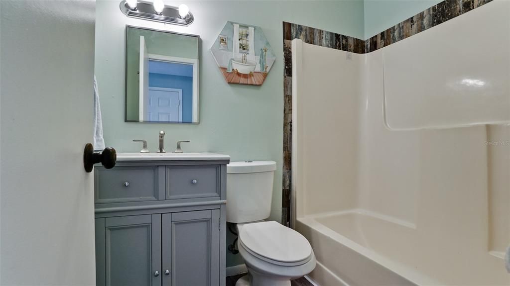 For Sale: $325,000 (4 beds, 3 baths, 2057 Square Feet)