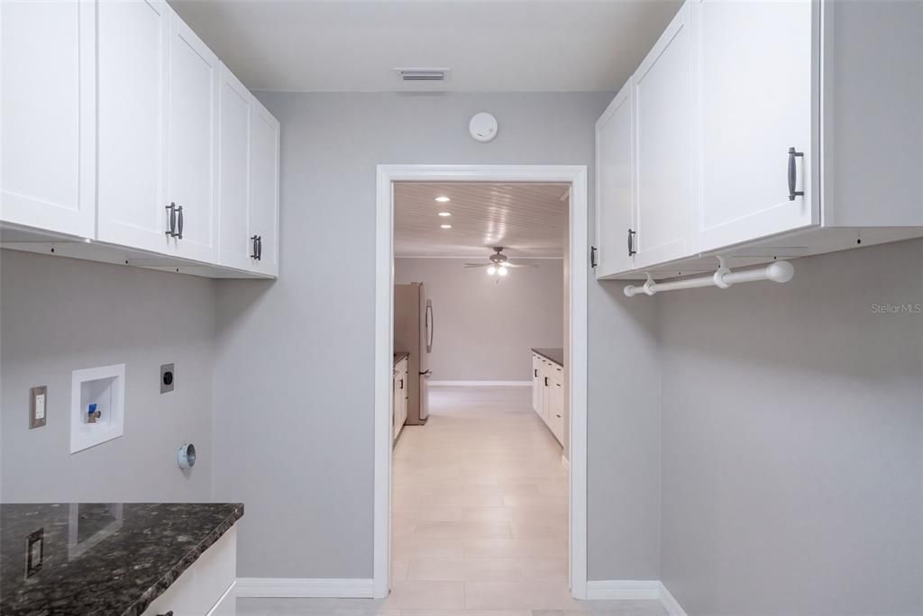 En Venta: $350,000 (3 camas, 2 baños, 1320 Pies cuadrados)