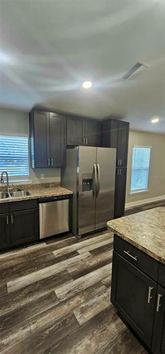 For Sale: $269,900 (3 beds, 2 baths, 1291 Square Feet)