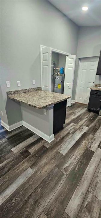 For Sale: $269,900 (3 beds, 2 baths, 1291 Square Feet)