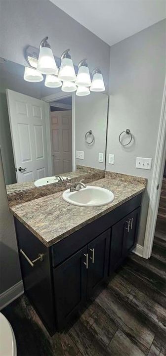 For Sale: $269,900 (3 beds, 2 baths, 1291 Square Feet)