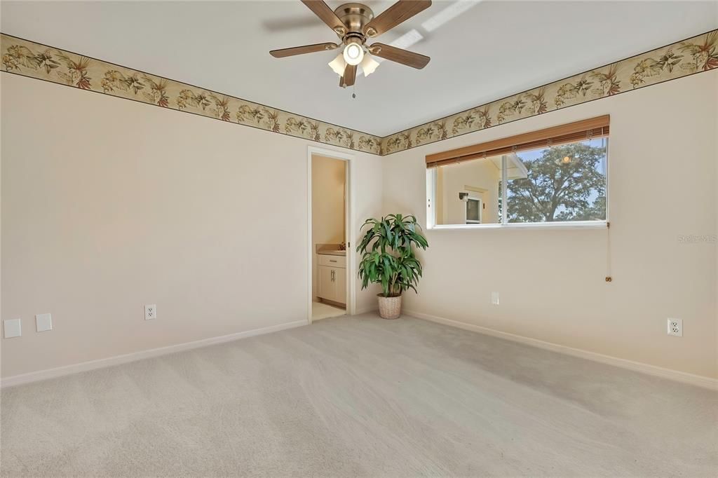 На продажу: $459,900 (3 спален, 2 ванн, 2189 Квадратных фут)