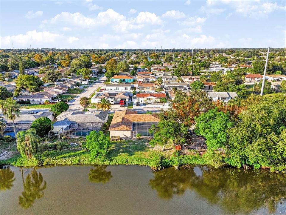 На продажу: $279,000 (2 спален, 2 ванн, 1644 Квадратных фут)