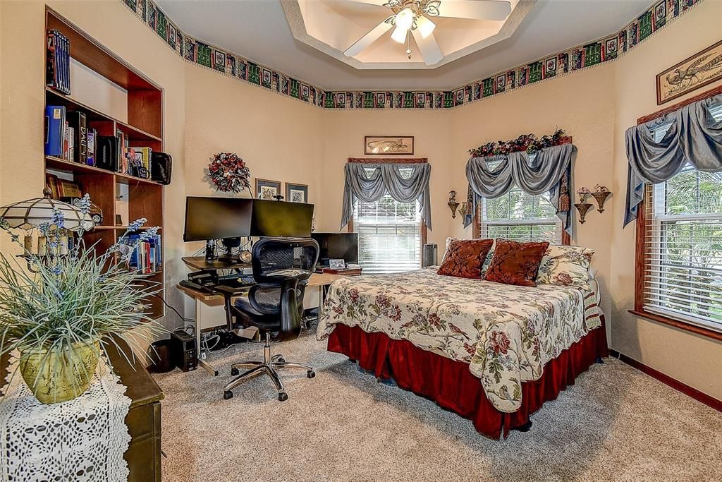 For Sale: $1,225,000 (5 beds, 5 baths, 4324 Square Feet)