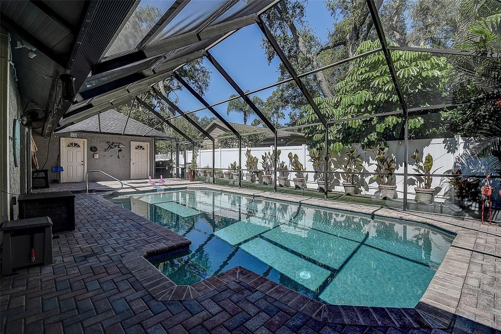For Sale: $1,225,000 (5 beds, 5 baths, 4324 Square Feet)