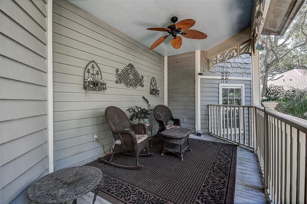For Sale: $1,225,000 (5 beds, 5 baths, 4324 Square Feet)