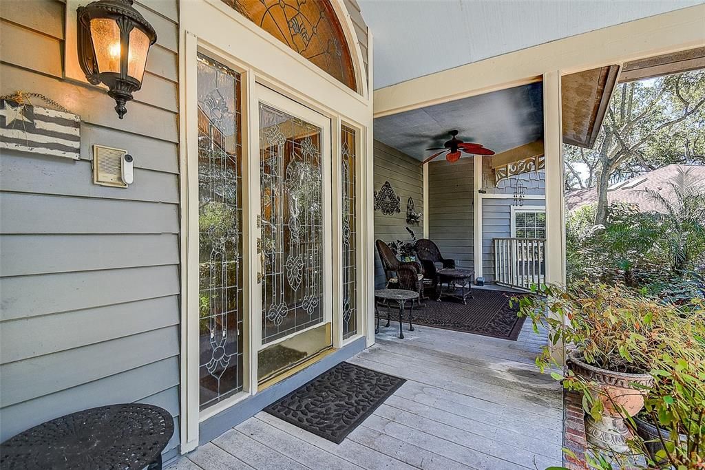 For Sale: $1,225,000 (5 beds, 5 baths, 4324 Square Feet)