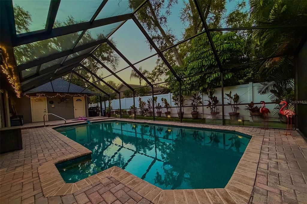 For Sale: $1,225,000 (5 beds, 5 baths, 4324 Square Feet)