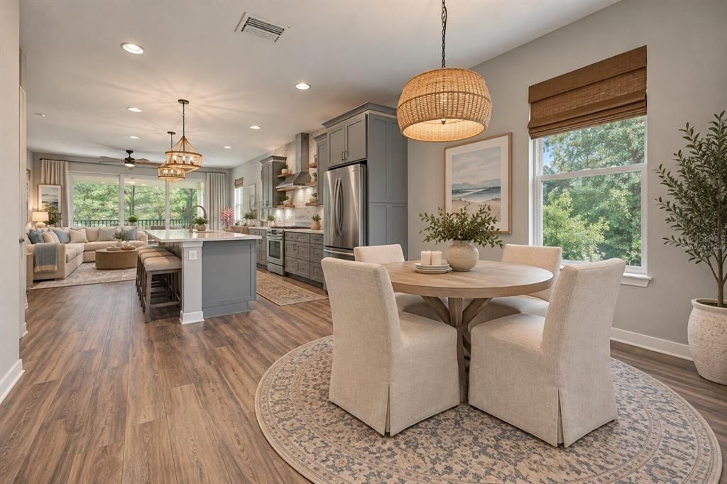 For Sale: $375,000 (3 beds, 2 baths, 1828 Square Feet)