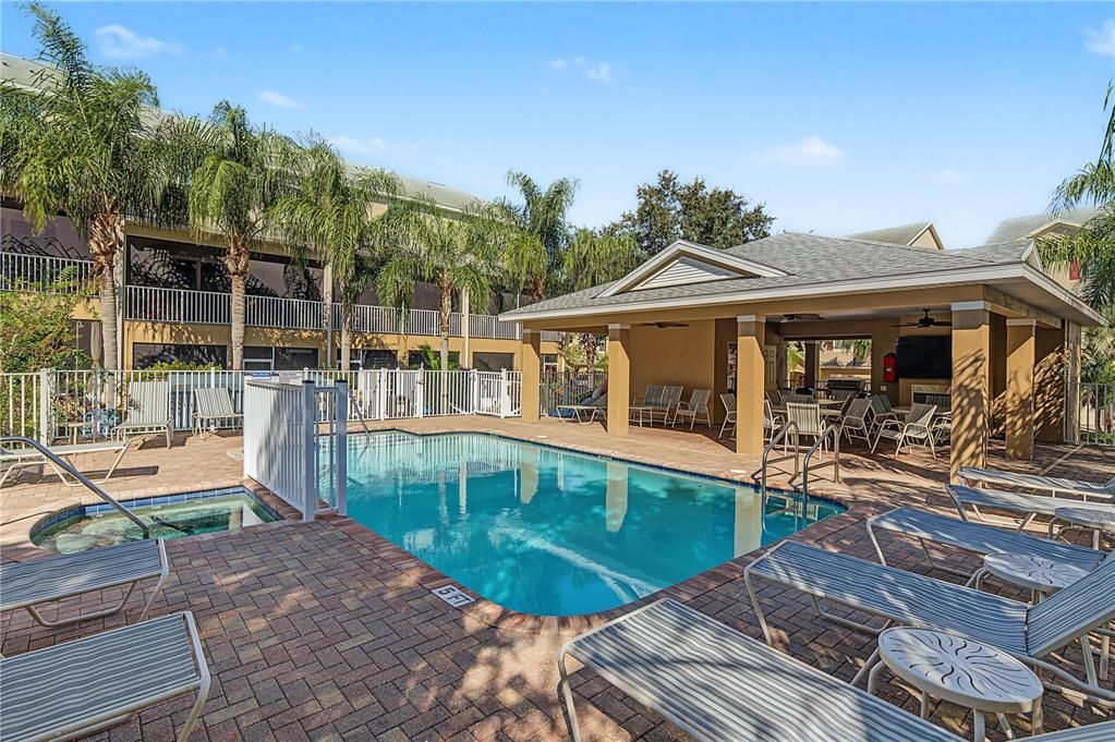 For Sale: $375,000 (3 beds, 2 baths, 1828 Square Feet)
