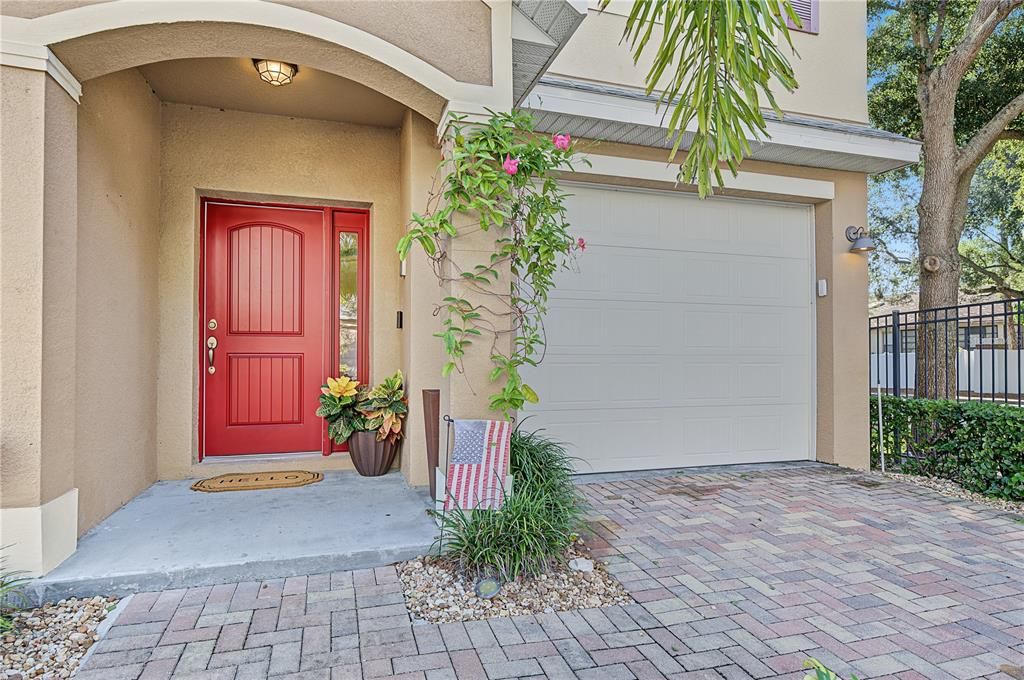 For Sale: $375,000 (3 beds, 2 baths, 1828 Square Feet)