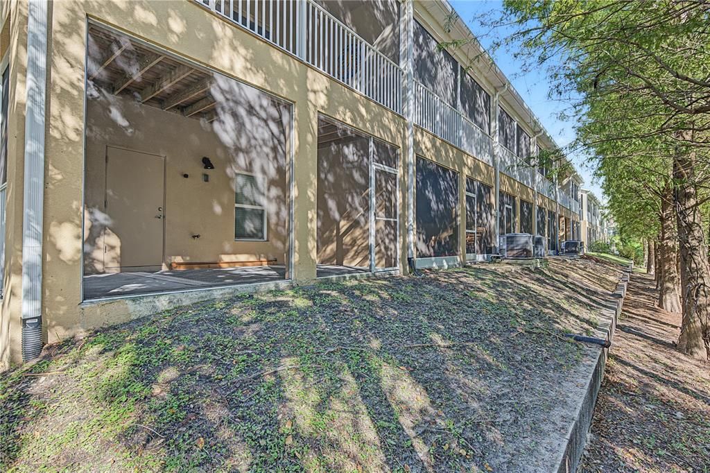 For Sale: $375,000 (3 beds, 2 baths, 1828 Square Feet)