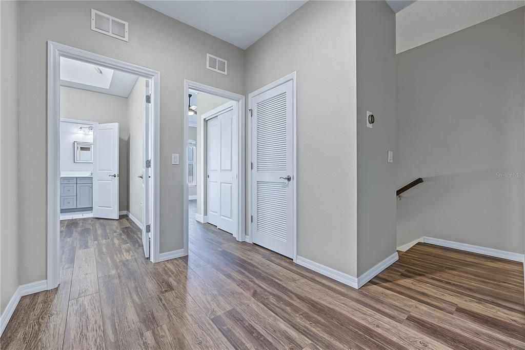 For Sale: $375,000 (3 beds, 2 baths, 1828 Square Feet)