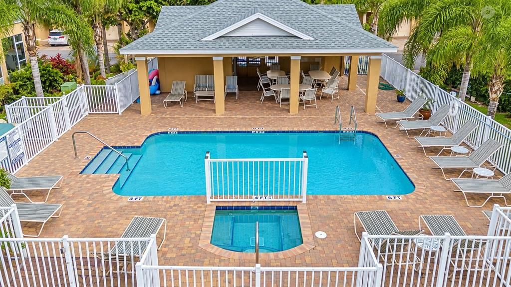 For Sale: $375,000 (3 beds, 2 baths, 1828 Square Feet)