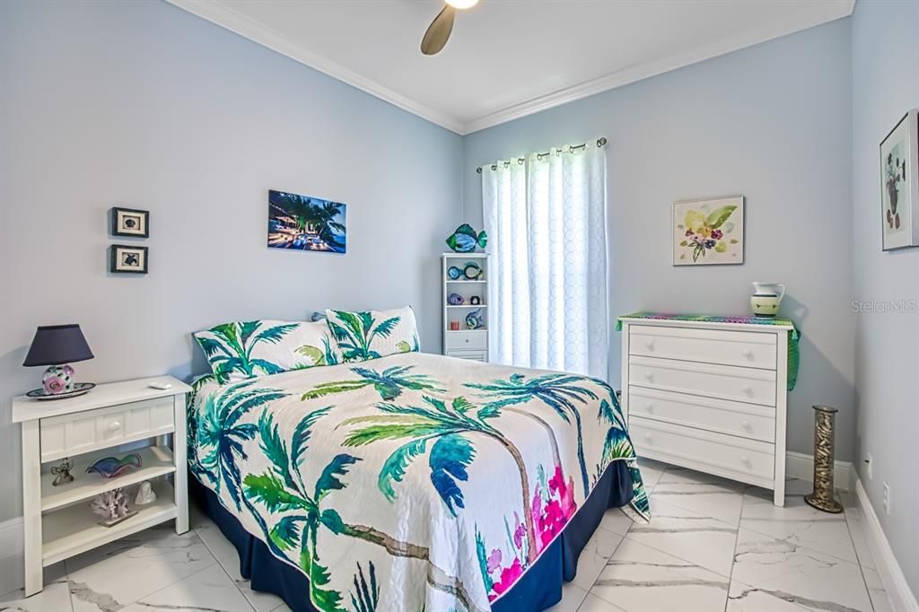 En Venta: $795,000 (4 camas, 3 baños, 2459 Pies cuadrados)