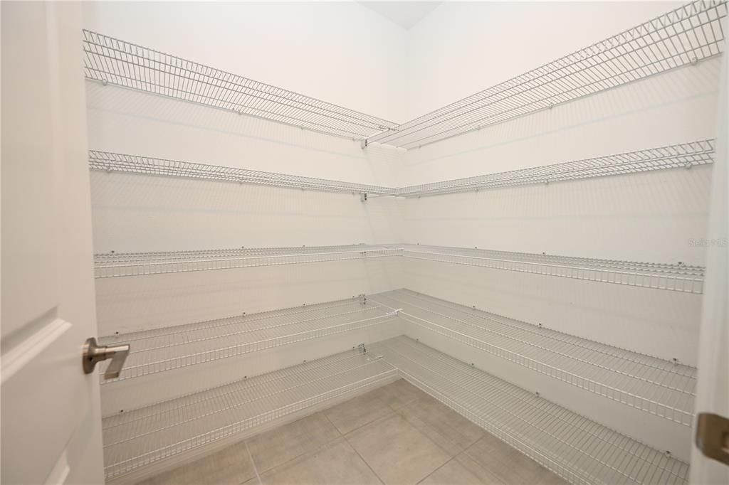 В аренду: $1,960 (3 спален, 2 ванн, 2322 Квадратных фут)