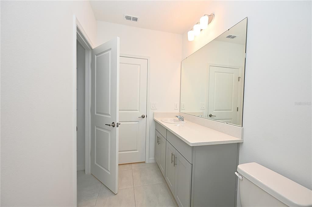 В аренду: $1,960 (3 спален, 2 ванн, 2322 Квадратных фут)